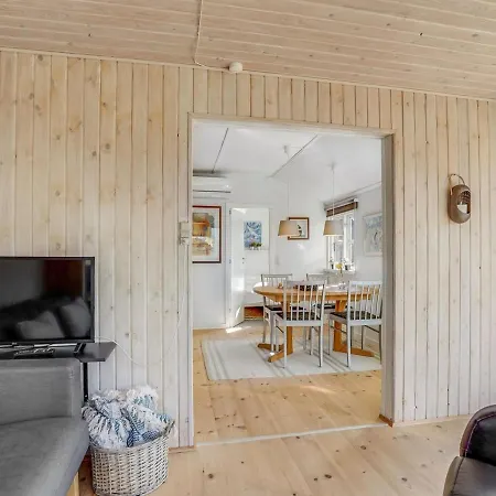 Holiday home Loella - 35m From The Sea In Funen By Interhome *
