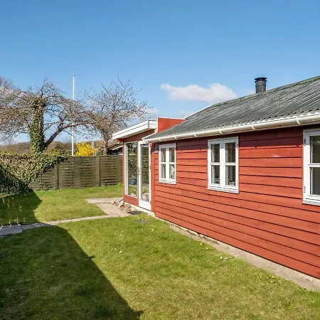 Holiday home Loella - 35m From The Sea In Funen By Interhome