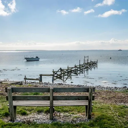 Loella - 35m From The Sea By Interhome *