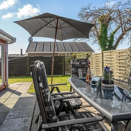 Prázdninový dům Loella - 35m From The Sea By Interhome