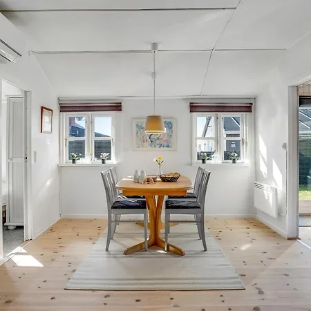 בית נופש Loella - 35m From The Sea By Interhome *