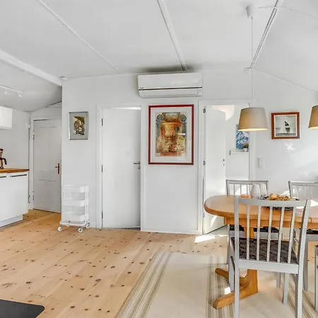 בית נופש Loella - 35m From The Sea By Interhome סבנדבורג